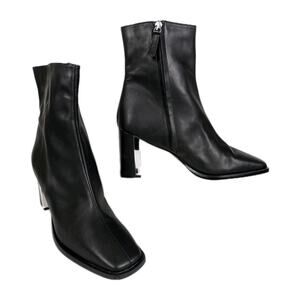 LINEA PAOLO Black Leather Valentin Heeled Ankle Bootie Square Toe Women's 9.5